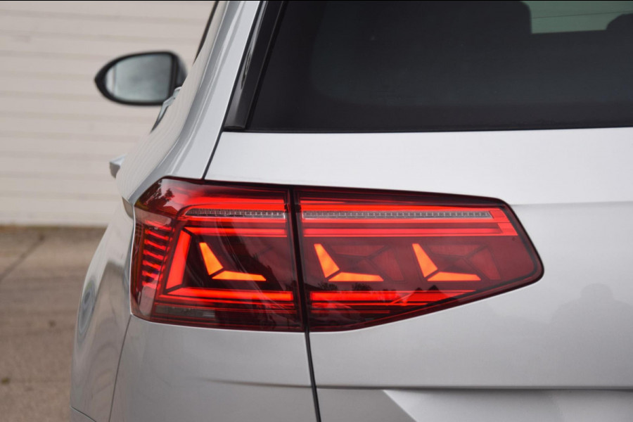 Volkswagen Passat Variant 2.0 TSI Elegance Business R ORIGINEEL NEDERLANDSE MET 18 DKM!!