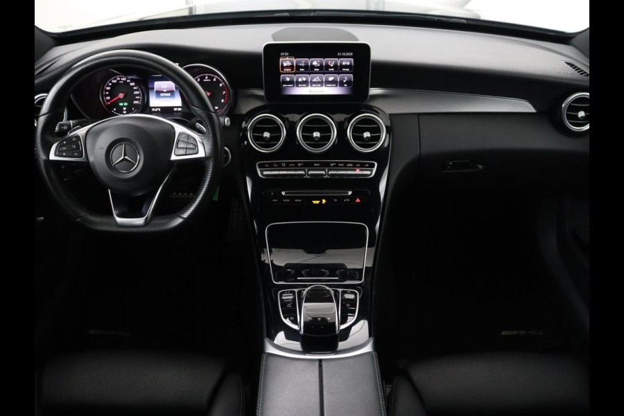Mercedes-Benz C-Klasse 200 AMG Night | Leder | Stoelverwarming | Full LED | Park Assist | Navigatie | Climate control | Cruise control | Bluetooth