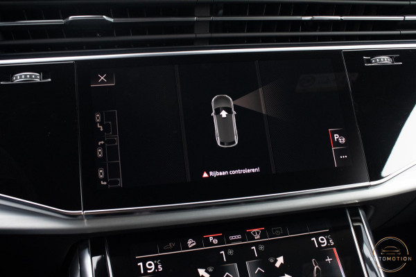 Audi Q8 60 TFSI e quattro Competition SQ8  PANO  CAM  ACC  LANE ASS  TREKHAAK LUCHTVERING