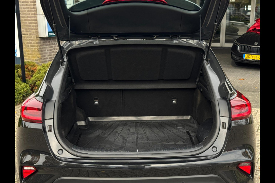 Kia Xceed 1.6 GDi PHEV DynamicLine | Half leder, Navi, Carplay/Android, Camera, Climate, Trekhaak| Dealeronderhouden |