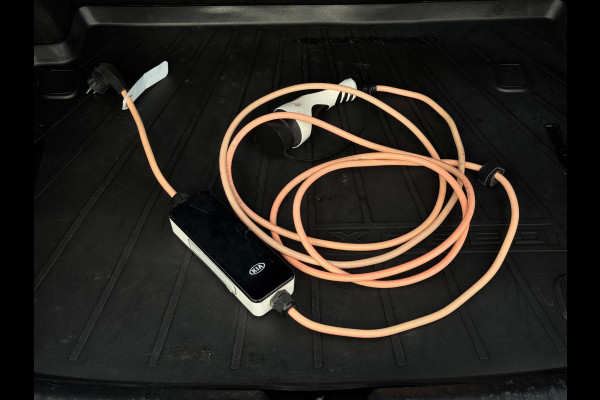 Kia Xceed 1.6 GDi PHEV DynamicLine | Half leder, Navi, Carplay/Android, Camera, Climate, Trekhaak| Dealeronderhouden |