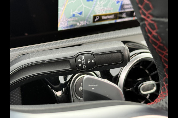 Mercedes-Benz A-Klasse 200 Business Solution AMG | Pano | Camera | LED | MBUX | 18 inch