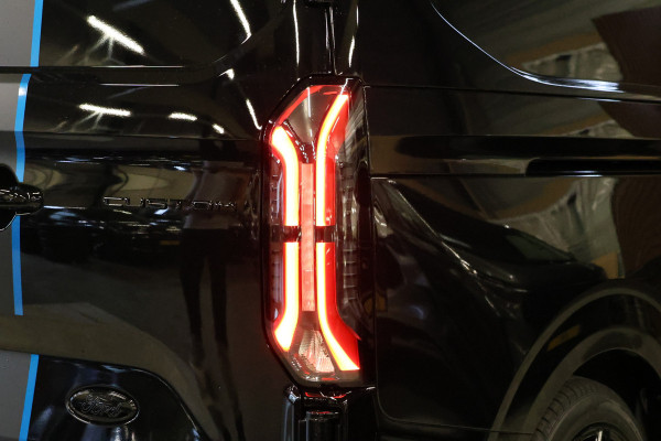 Ford Transit Custom 320 2.0 TDCI L2H1 Sport 170 PK | L+R Schuifdeur | ACC | Blind Spot | Navigatie | Camera | CarPlay | Lane Assist | | Raptor Edition | Trekhaak | 3-Zitter | MODELJAAR 2025 | BPM VRIJ | Verlengde fabrieksgarantie tot 12-2029 Ford Transit Custom 320 2.0 TDCI L2H1 Sport 170 PK | L+R Schuifdeur | ACC | Blind Spot | Navigatie | Camera | CarPlay | Lane Assist | | Raptor Edition | Trekhaak | 3-Zitter | MODELJAAR 2025 | BPM VRIJ | Verlengde fabrieksgarantie tot 12-2029