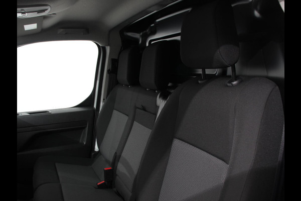 Opel Vivaro Electric L2 75 kWh Connect pack | 3p | Navigatie | Apple Carplay/Android Auto | Dab | Cruise control | Camera | Parkeer sensoren | Digitaal dashboard | Automatische Airco Opel Vivaro Electric L2 75 kWh Connect pack | 3p | Navigatie | Apple Carplay/Android Auto | Dab | Cruise control | Camera | Parkeer sensoren | Digitaal dashboard | Automatische Airco