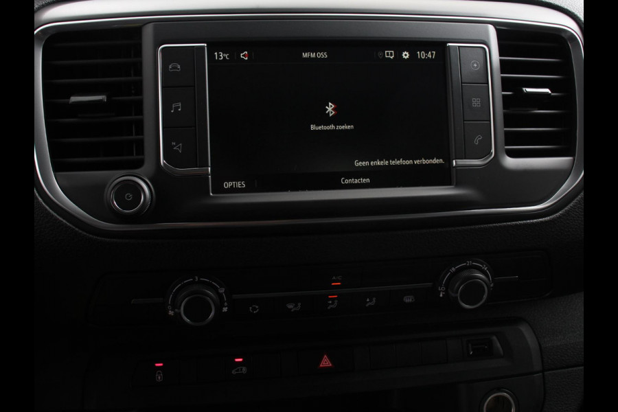 Opel Vivaro Electric L2 75 kWh Connect pack | 3p | Navigatie | Apple Carplay/Android Auto | Dab | Cruise control | Camera | Parkeer sensoren | Digitaal dashboard | Automatische Airco Opel Vivaro Electric L2 75 kWh Connect pack | 3p | Navigatie | Apple Carplay/Android Auto | Dab | Cruise control | Camera | Parkeer sensoren | Digitaal dashboard | Automatische Airco