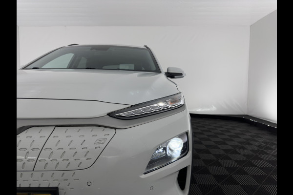 Hyundai Kona EV Premium 64 kWh {SOH-100%} [ 3-Fase ] (INCL-BTW) *LEATHER | KRELL-AUDIO | HEAD-UP | FULL-LED | NAVI-FULLMAP | DAB | ADAPT.CRUISE | KEYLESS | CAMERA | BLIND-SPOT | LANE-ASSIST | DIGI-COCKPIT | COMFORT-SEATS | 17''ALU*