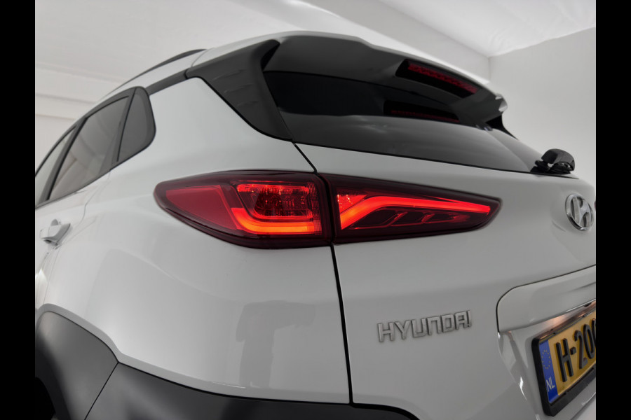 Hyundai Kona EV Premium 64 kWh {SOH-100%} [ 3-Fase ] (INCL-BTW) *LEATHER | KRELL-AUDIO | HEAD-UP | FULL-LED | NAVI-FULLMAP | DAB | ADAPT.CRUISE | KEYLESS | CAMERA | BLIND-SPOT | LANE-ASSIST | DIGI-COCKPIT | COMFORT-SEATS | 17''ALU*