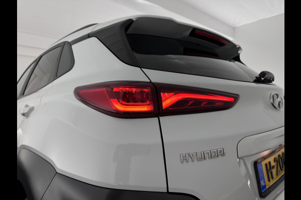 Hyundai Kona EV Premium 64 kWh {SOH-100%} [ 3-Fase ] (INCL-BTW) *LEATHER | KRELL-AUDIO | HEAD-UP | FULL-LED | NAVI-FULLMAP | DAB | ADAPT.CRUISE | KEYLESS | CAMERA | BLIND-SPOT | LANE-ASSIST | DIGI-COCKPIT | COMFORT-SEATS | 17''ALU*