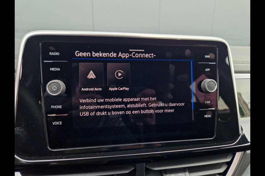 Volkswagen T-Roc 1.5 TSI 150PK DSG 3x R-Line /ACC /IQ Light /IQ Drive /Winterpakket