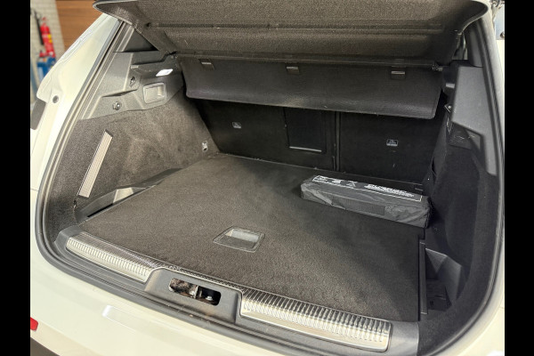 DS 7 Crossback 1.6 PureTech Performance Line | Leder/Alcantara | Trekhaak | Matrix LED | Adaptive Cruise Control