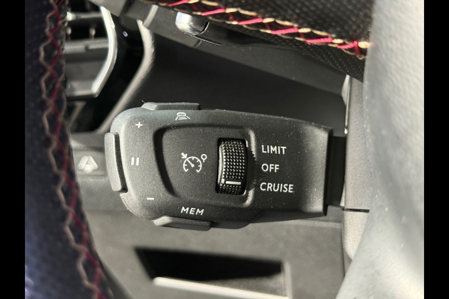 DS 7 Crossback 1.6 PureTech Performance Line | Leder/Alcantara | Trekhaak | Matrix LED | Adaptive Cruise Control