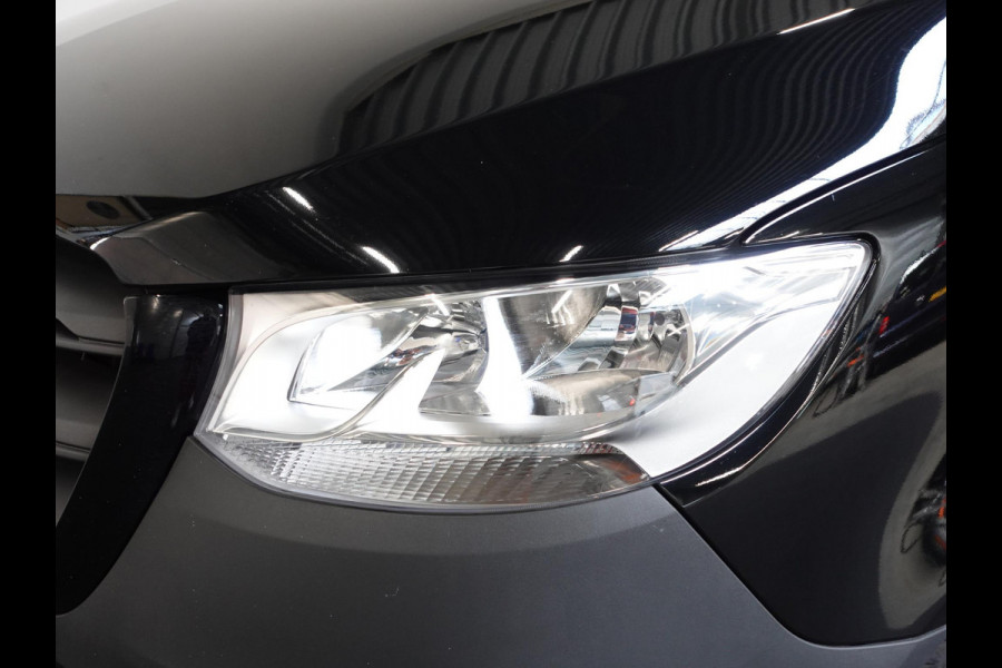 Mercedes-Benz Sprinter 1.9 CDI 315 150PK L2H2 RWD Automaat Airco Navigatie Camera 3Zits Cruise Control Mercedes-Benz Sprinter 1.9 CDI 315 150PK L2H2 RWD Automaat Airco Navigatie Camera 3Zits Cruise Control