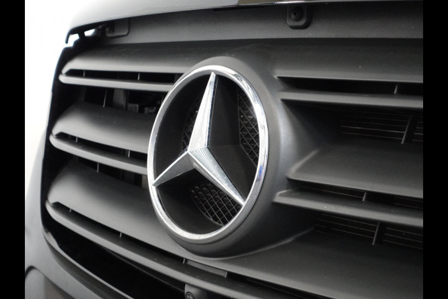 Mercedes-Benz Sprinter 1.9 CDI 315 150PK L2H2 RWD Automaat Airco Navigatie Camera 3Zits Cruise Control Mercedes-Benz Sprinter 1.9 CDI 315 150PK L2H2 RWD Automaat Airco Navigatie Camera 3Zits Cruise Control