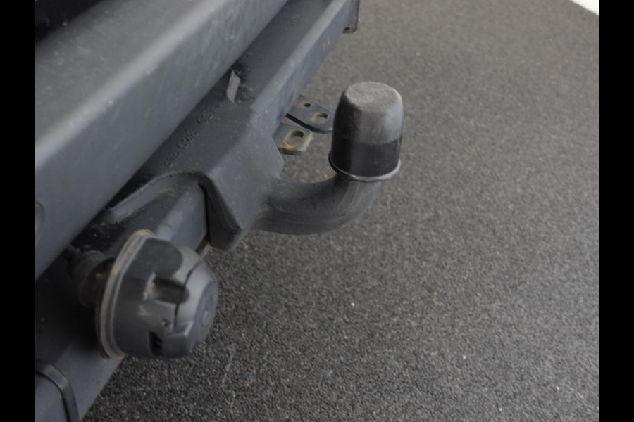 Mercedes-Benz Sprinter 1.9 CDI 315 150PK L2H2 RWD Automaat Airco Navigatie Camera 3Zits Cruise Control Mercedes-Benz Sprinter 1.9 CDI 315 150PK L2H2 RWD Automaat Airco Navigatie Camera 3Zits Cruise Control