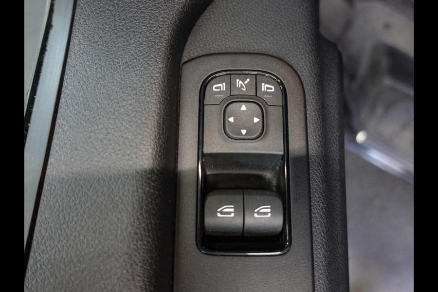 Mercedes-Benz Sprinter 1.9 CDI 315 150PK L2H2 RWD Automaat Airco Navigatie Camera 3Zits Cruise Control Mercedes-Benz Sprinter 1.9 CDI 315 150PK L2H2 RWD Automaat Airco Navigatie Camera 3Zits Cruise Control