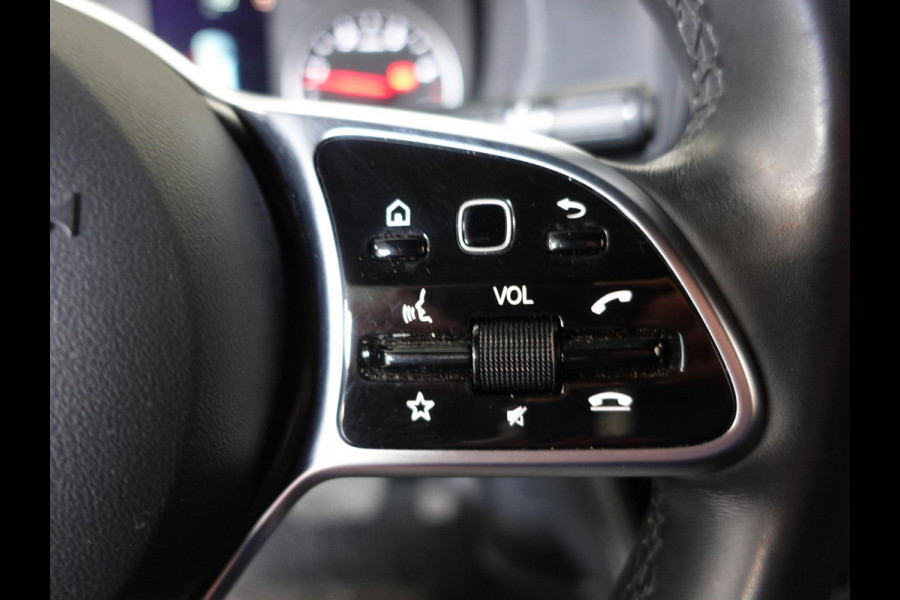 Mercedes-Benz Sprinter 1.9 CDI 315 150PK L2H2 RWD Automaat Airco Navigatie Camera 3Zits Cruise Control Mercedes-Benz Sprinter 1.9 CDI 315 150PK L2H2 RWD Automaat Airco Navigatie Camera 3Zits Cruise Control