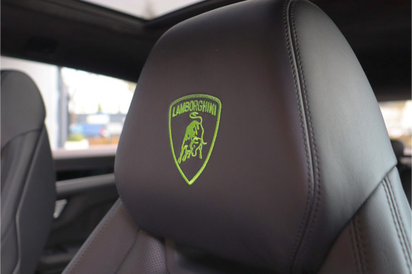 Lamborghini Urus 4.0 V8 **Carbon/Stitching/Alcantara/Ceramic/B&O 3D**