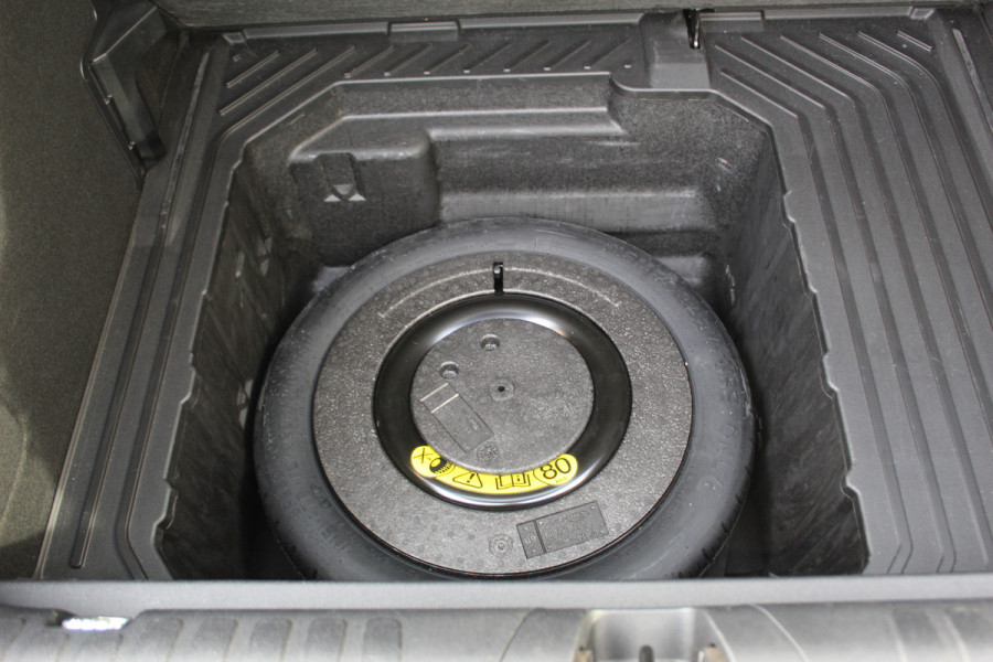 Ford Puma 1.0 EcoBoost Hybrid ST-Line , 125pk Climate control , Stoel,Stuur en Voorruitverwarming Navigatie , Bluetooth , Parkeersensoren achter