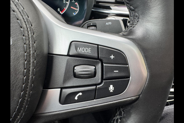 BMW 5 Serie 530d High Executive M-Sport | Panoramadak | Head-Up Display | Bowers & Wilkins | 19 Inch Lichtmetalen Velgen | BMW 5 Serie 530d High Executive M-Sport | Panoramadak | Head-Up Display | Bowers & Wilkins | 19 Inch Lichtmetalen Velgen |