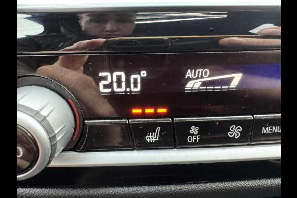 BMW 5 Serie 530d High Executive M-Sport | Panoramadak | Head-Up Display | Bowers & Wilkins | 19 Inch Lichtmetalen Velgen | BMW 5 Serie 530d High Executive M-Sport | Panoramadak | Head-Up Display | Bowers & Wilkins | 19 Inch Lichtmetalen Velgen |