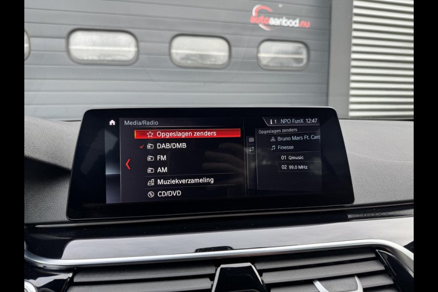 BMW 5 Serie 530d High Executive M-Sport | Panoramadak | Head-Up Display | Bowers & Wilkins | 19 Inch Lichtmetalen Velgen | BMW 5 Serie 530d High Executive M-Sport | Panoramadak | Head-Up Display | Bowers & Wilkins | 19 Inch Lichtmetalen Velgen |