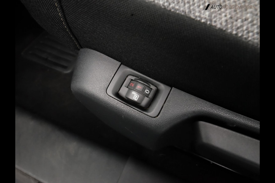 Citroën C3 1.2 PureTech C-Series Black White Edition (APPLE CARPLAY,LED,CAMERA,STOELVERWARMING,CRUISE,LM-VELGEN,NIEUWE APK)