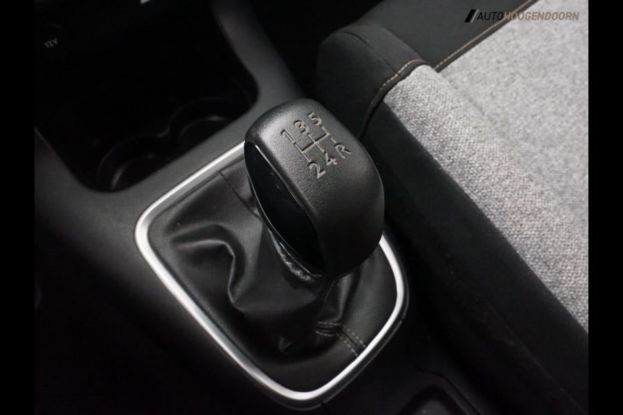 Citroën C3 1.2 PureTech C-Series Black White Edition (APPLE CARPLAY,LED,CAMERA,STOELVERWARMING,CRUISE,LM-VELGEN,NIEUWE APK)