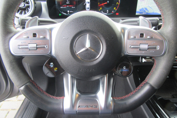 Mercedes-Benz CLA-Klasse AMG 35 4MATIC, Distronic Plus, Panoramadak Mercedes-Benz CLA-Klasse AMG 35 4MATIC, Distronic Plus, Panoramadak