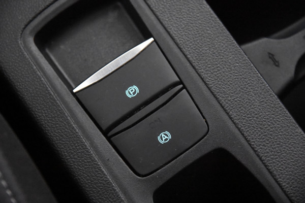 Ford Focus 1.0 EcoBoost Connected *1ste eigenaar*Navigatie*Park assist*