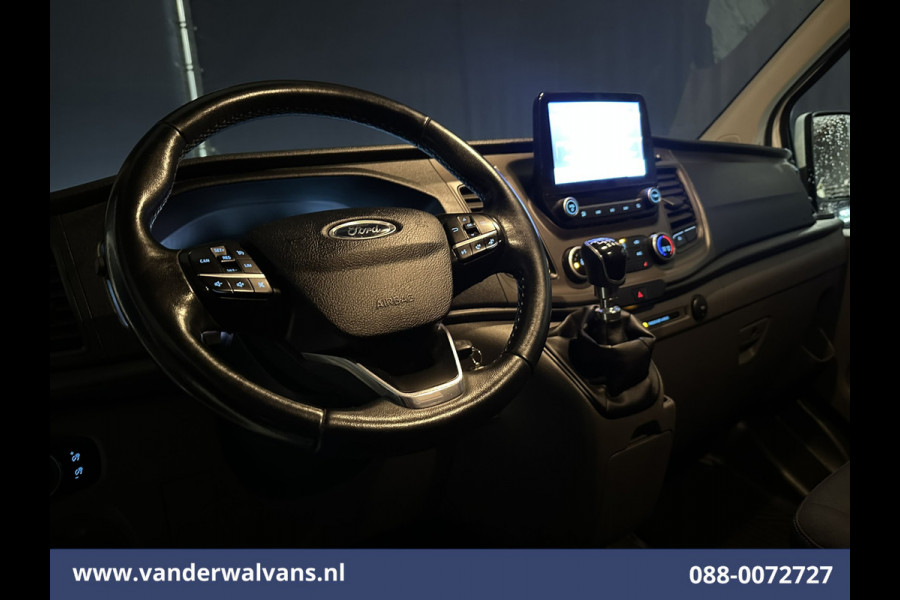 Ford Transit Custom 2.0 TDCI L2H1 Euro6 Airco | Camera | Navigatie | Apple Carplay | LED | Cruisecontrol Android Auto, Stoelverwarming, Verwarmde voorruit, Parkeersensoren, Bijrijdersbank, 2800kg trekvermogen