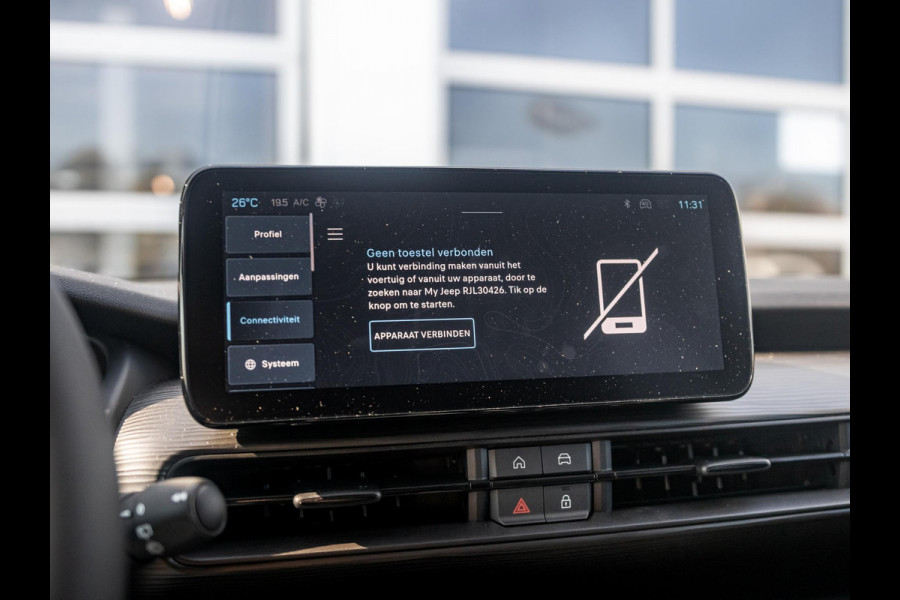 Jeep Avenger Business Edition 54 kWh | Uit voorraad leverbaar | 17% Bijtelling | Winter Pack | Warmtepomp | Apple Carplay | Clima | Keyless | Adapt. Cruise | 17" | Camera