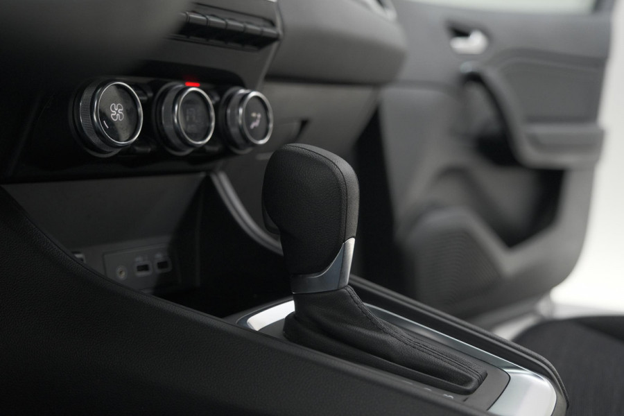 Renault Captur 1.6 E-Tech full hybrid 145 techno | Pack Full Screen | Camera | Navigatie | Allseason Banden