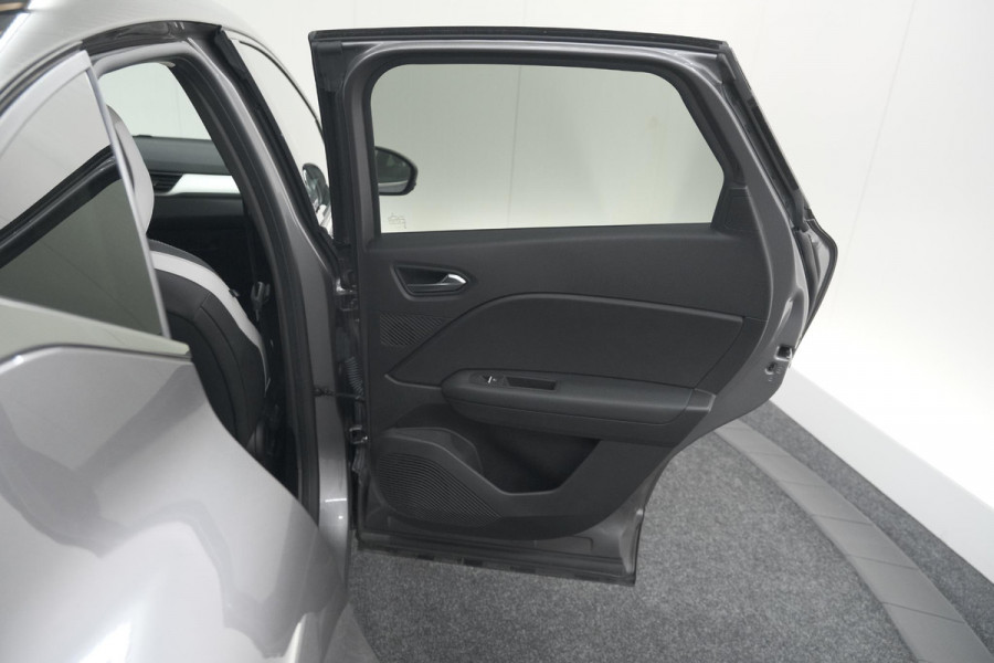 Renault Captur 1.6 E-Tech full hybrid 145 techno | Pack Full Screen | Camera | Navigatie | Allseason Banden