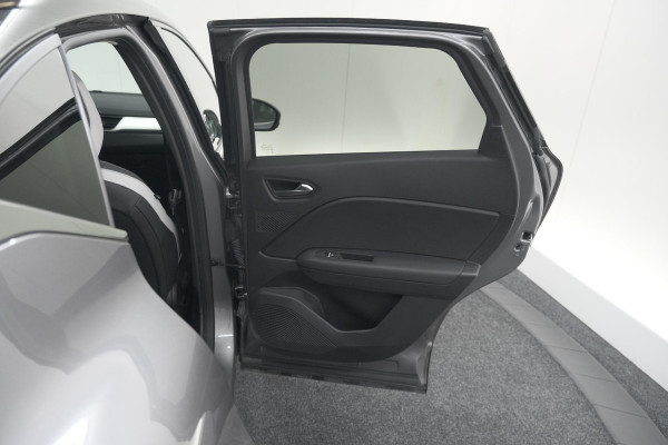 Renault Captur 1.6 E-Tech full hybrid 145 techno | Pack Full Screen | Camera | Navigatie | Allseason Banden