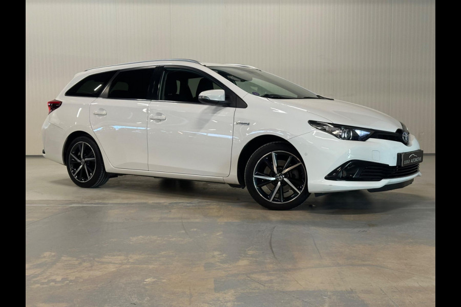 Toyota Auris Touring Sports 1.8 Hybrid Dynamic Ultimate | CAMERA | NAP | AIRCO | CRUISE CONTROL Toyota Auris Touring Sports 1.8 Hybrid Dynamic Ultimate | CAMERA | NAP | AIRCO | CRUISE CONTROL