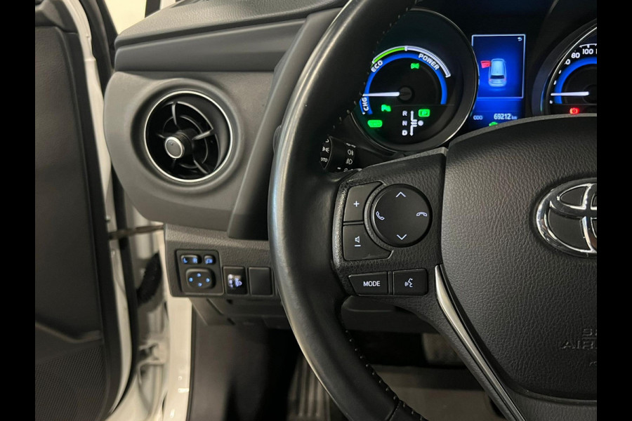 Toyota Auris Touring Sports 1.8 Hybrid Dynamic Ultimate | CAMERA | NAP | AIRCO | CRUISE CONTROL Toyota Auris Touring Sports 1.8 Hybrid Dynamic Ultimate | CAMERA | NAP | AIRCO | CRUISE CONTROL