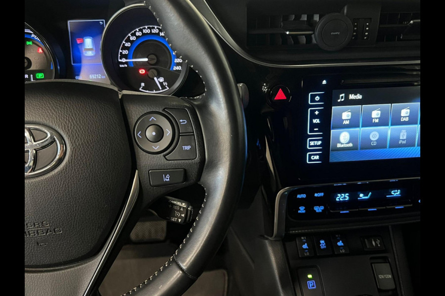 Toyota Auris Touring Sports 1.8 Hybrid Dynamic Ultimate | CAMERA | NAP | AIRCO | CRUISE CONTROL Toyota Auris Touring Sports 1.8 Hybrid Dynamic Ultimate | CAMERA | NAP | AIRCO | CRUISE CONTROL