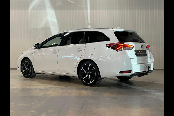 Toyota Auris Touring Sports 1.8 Hybrid Dynamic Ultimate | CAMERA | NAP | AIRCO | CRUISE CONTROL Toyota Auris Touring Sports 1.8 Hybrid Dynamic Ultimate | CAMERA | NAP | AIRCO | CRUISE CONTROL