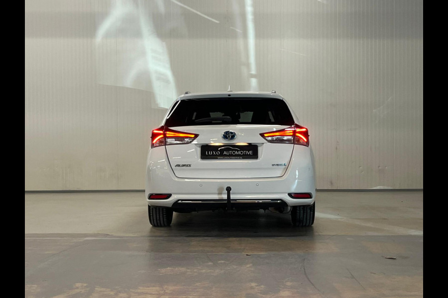 Toyota Auris Touring Sports 1.8 Hybrid Dynamic Ultimate | CAMERA | NAP | AIRCO | CRUISE CONTROL Toyota Auris Touring Sports 1.8 Hybrid Dynamic Ultimate | CAMERA | NAP | AIRCO | CRUISE CONTROL