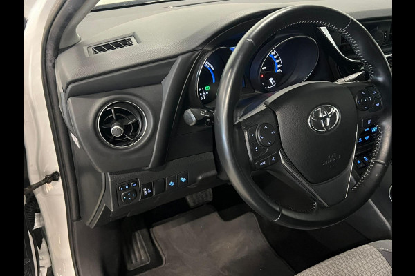 Toyota Auris Touring Sports 1.8 Hybrid Dynamic Ultimate | CAMERA | NAP | AIRCO | CRUISE CONTROL Toyota Auris Touring Sports 1.8 Hybrid Dynamic Ultimate | CAMERA | NAP | AIRCO | CRUISE CONTROL
