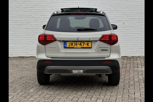 Suzuki Vitara 1.5 Hybrid Style Automaat Adaptive cruise Climate control Panoramadak Achteruitrijcamera Apple / Android