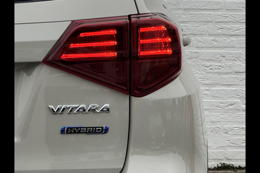 Suzuki Vitara 1.5 Hybrid Style Automaat Adaptive cruise Climate control Panoramadak Achteruitrijcamera Apple / Android