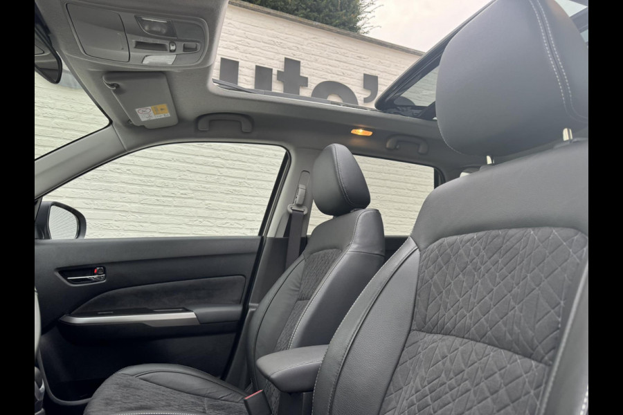 Suzuki Vitara 1.5 Hybrid Style Automaat Adaptive cruise Climate control Panoramadak Achteruitrijcamera Apple / Android