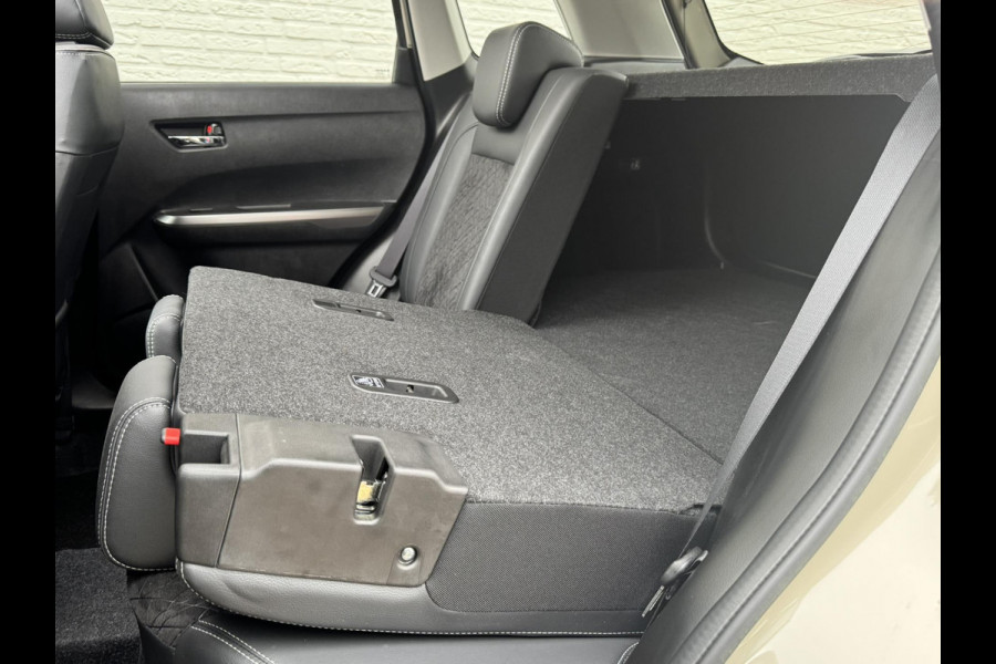 Suzuki Vitara 1.5 Hybrid Style Automaat Adaptive cruise Climate control Panoramadak Achteruitrijcamera Apple / Android