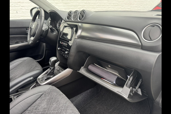 Suzuki Vitara 1.5 Hybrid Style Automaat Adaptive cruise Climate control Panoramadak Achteruitrijcamera Apple / Android
