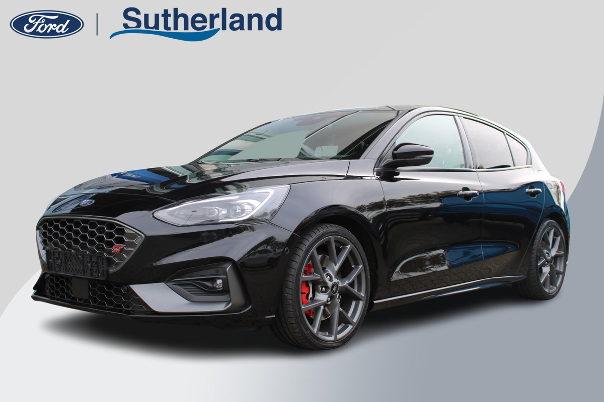 Ford Focus 2.3 EcoBoost ST-3 280pk | Launch Control | Winter Pack | Adaptive LED | Achteruitrijcamera | HUD |