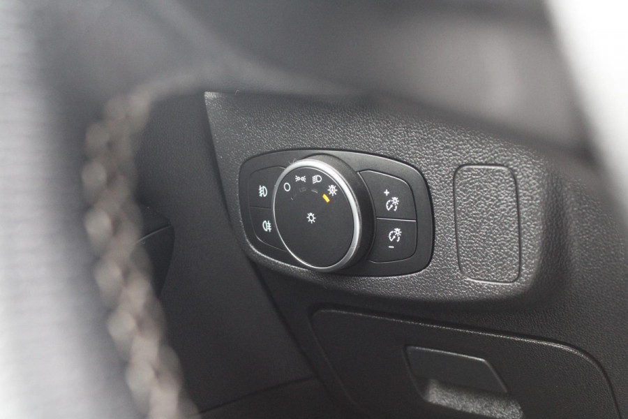 Ford Focus 2.3 EcoBoost ST-3 280pk | Launch Control | Winter Pack | Adaptive LED | Achteruitrijcamera | HUD |