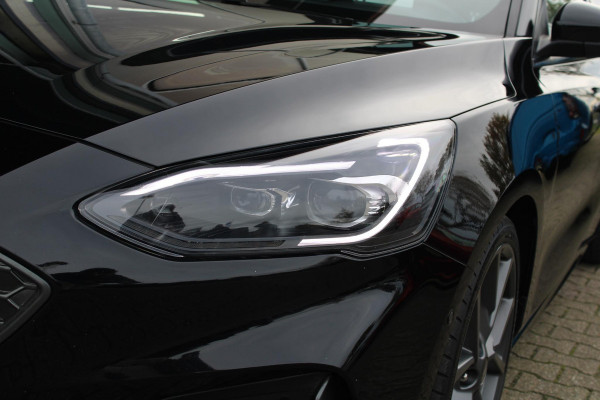 Ford Focus 2.3 EcoBoost ST-3 280pk | Launch Control | Winter Pack | Adaptive LED | Achteruitrijcamera | HUD |