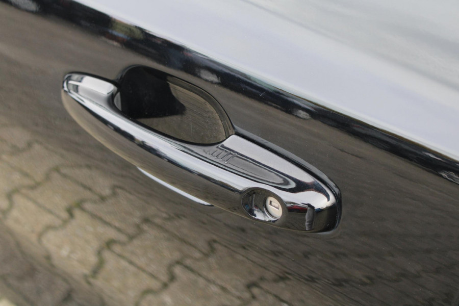 Ford Focus 2.3 EcoBoost ST-3 280pk | Launch Control | Winter Pack | Adaptive LED | Achteruitrijcamera | HUD |