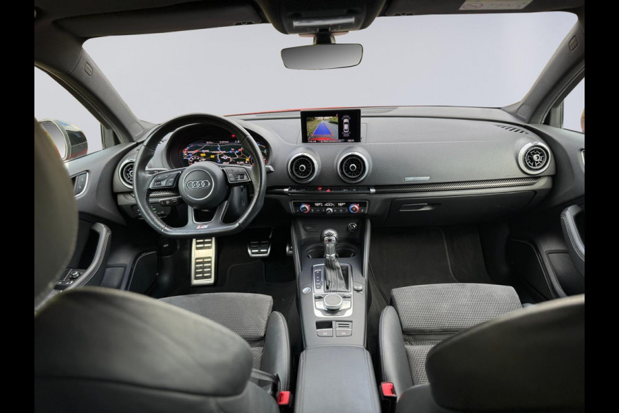 Audi A3 Limousine 35 TFSI S edition, 2x S-LINE, panoramadak , 19 inch, 1/2 lederen sportinterieur , achteruitrijcamera ,vol opties